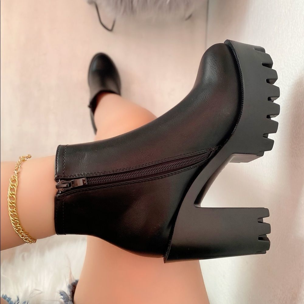 Black Chelsea Motorcycle Platform Booties - Picture 2 of 2
